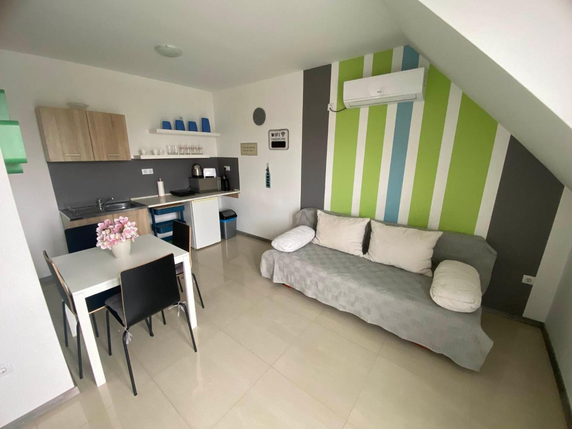 Lexy Family Apartman Hajdúszoboszló Eksteriør bilde